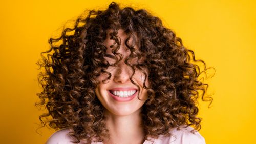 Bester Schaumfestiger für Locken