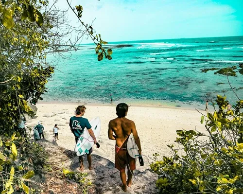 Surfer Frisur 🏄 Life is better at the beach!