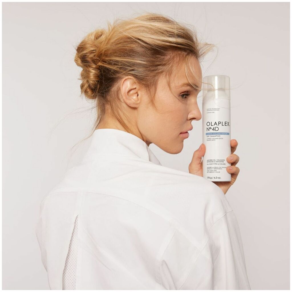Olaplex No. 4D Clean Volume Detox Dry Shampoo